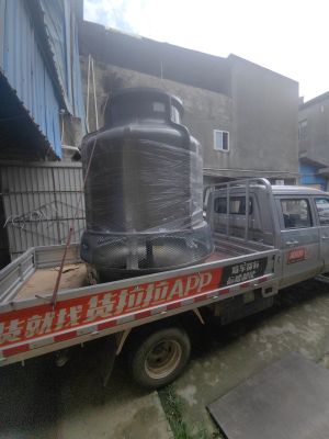 成都彭州涂料厂50t玻璃钢冷却塔